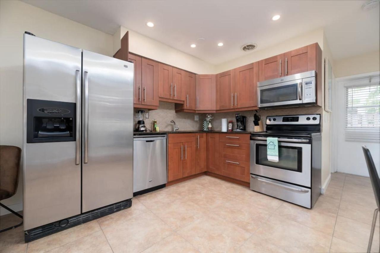 Just Off Wilton Drive Apt 7 Fort Lauderdale Esterno foto