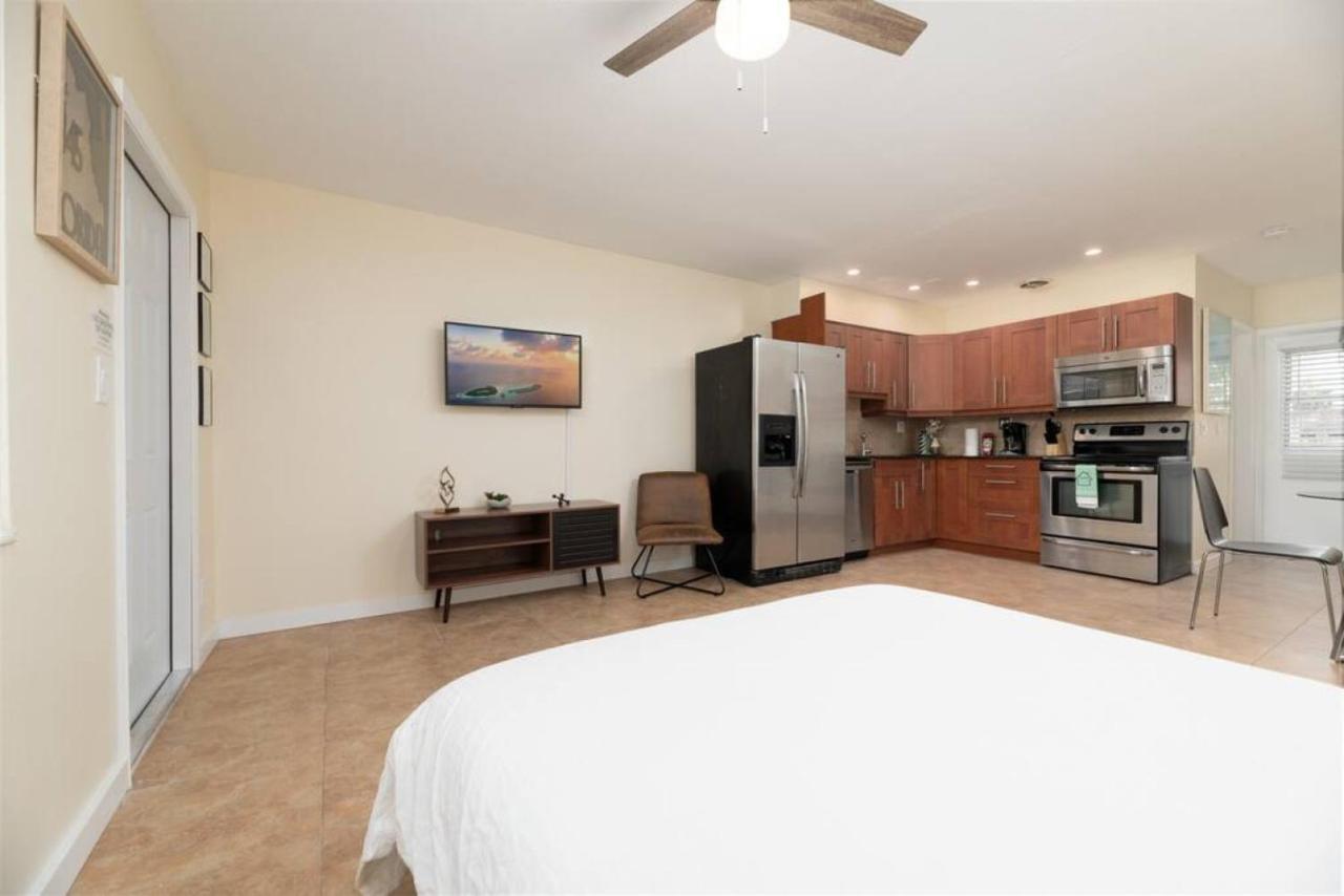 Just Off Wilton Drive Apt 7 Fort Lauderdale Esterno foto